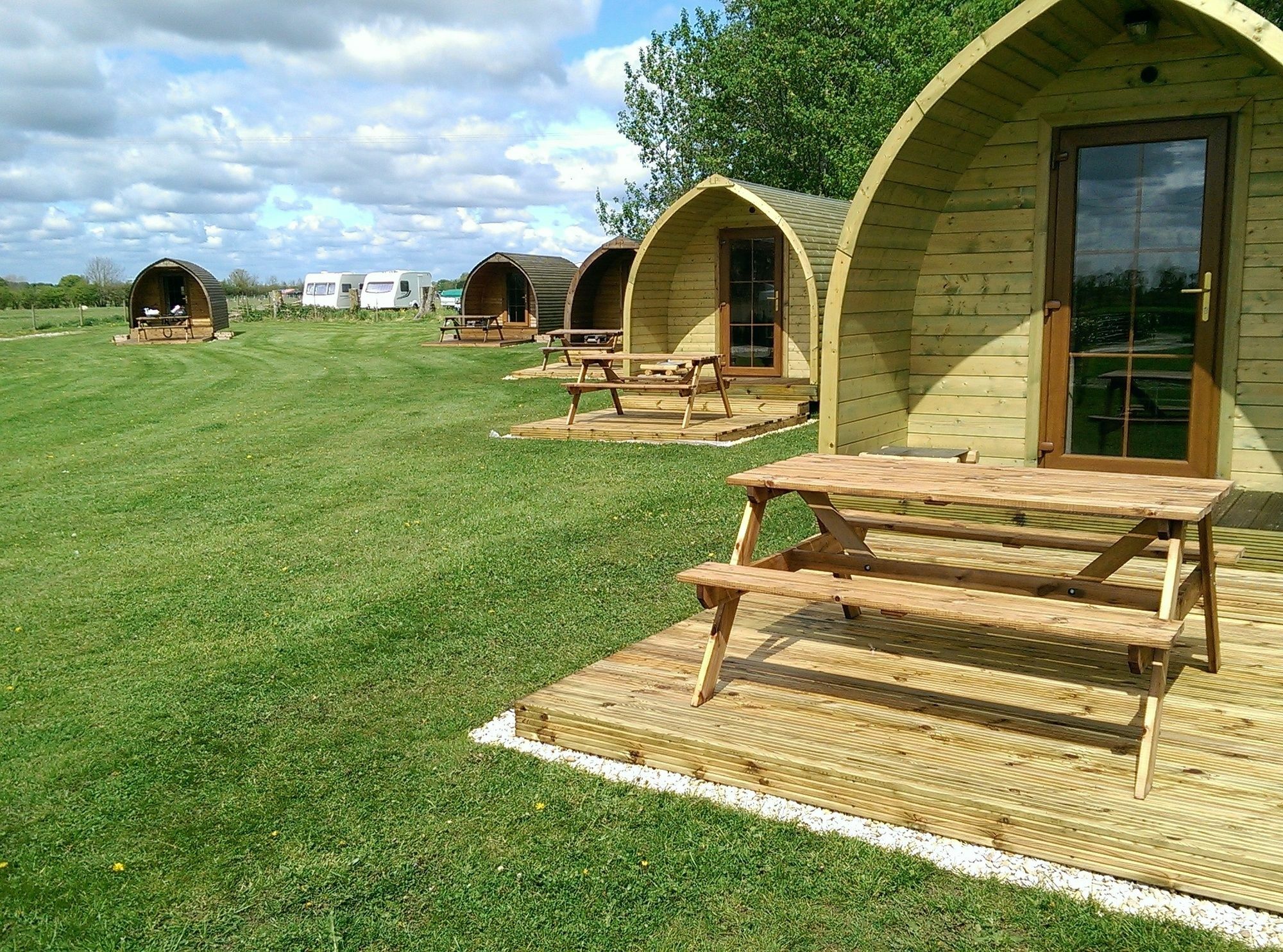 Yapham Holds Campsite 2*